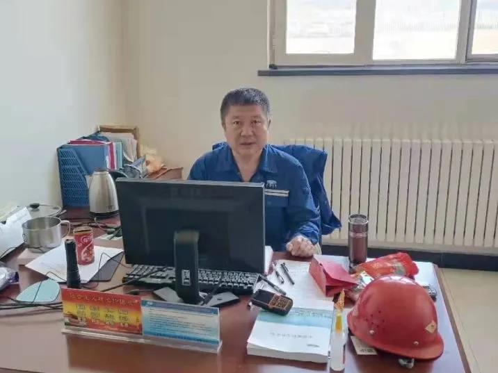 2����  ������Ա�������չʾ��һ��ͼƬ.jpg