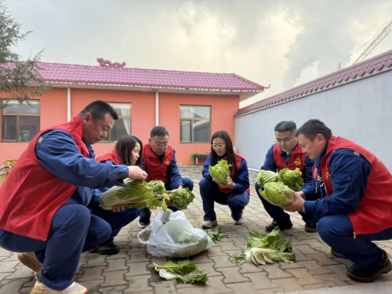 1761611869449655.jpeg 52a7a2386d501cd9dc051885ed2f26b5.jpg