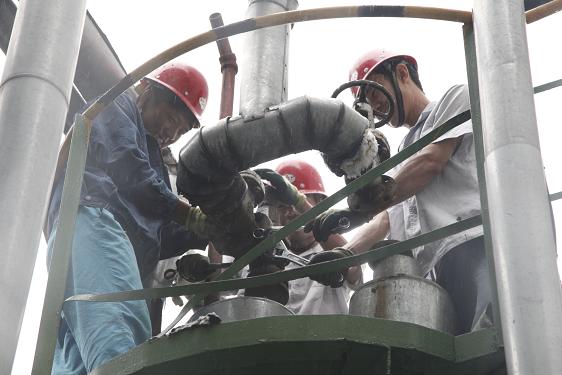 ���⳵����־ǿ���α�����������װ��ȫ��