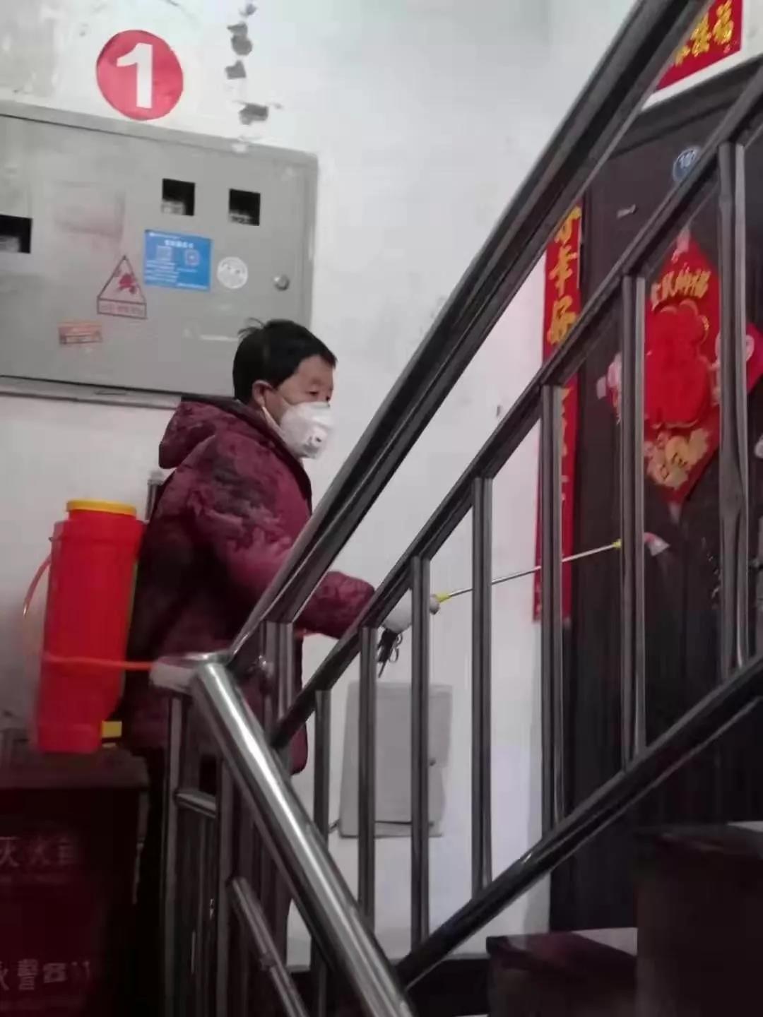 HJC�ƽ�ǡ�����(�й���)Ψһ�ٷ���վ